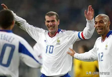 齐达内五届世界杯（世界杯回忆篇 绿茵之神齐达内）