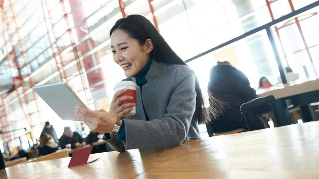 保温杯能带上飞机吗？托运基本不受影响，随身携带登机需注意两点