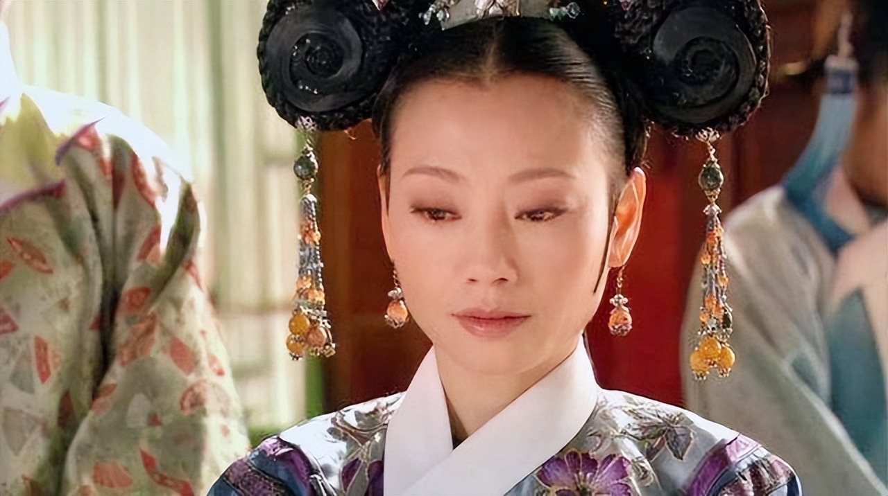 甄嬛传:甄嬛当上太后,端妃和敬妃都敢活着,为啥叶澜依非要死?