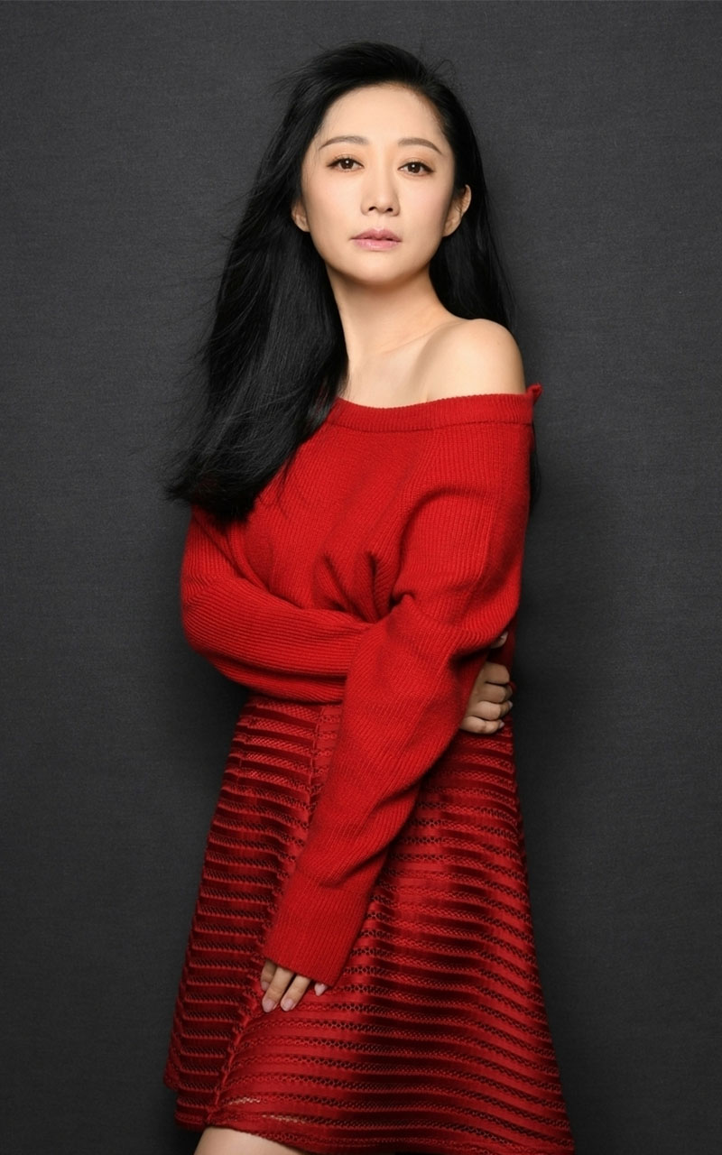 影视女演员原子霏，温婉优雅