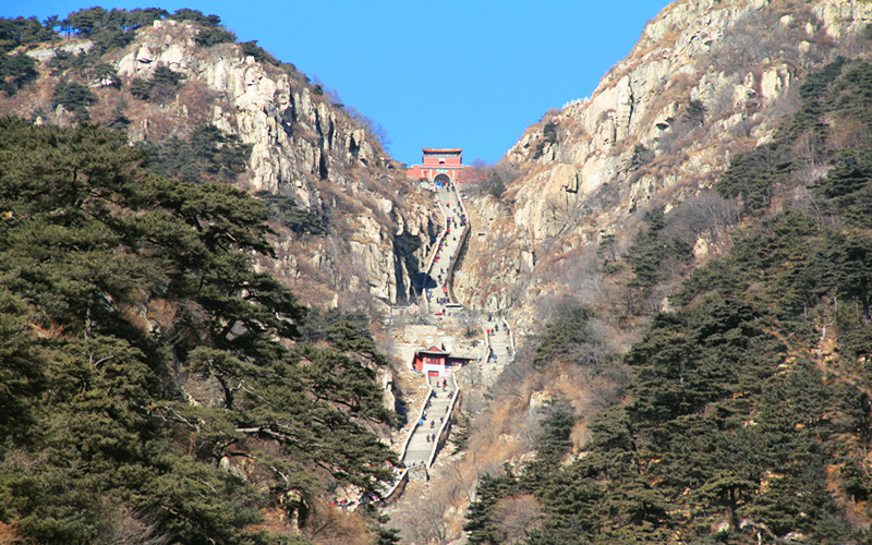登泰山感悟：人生需要谨记的几个道理