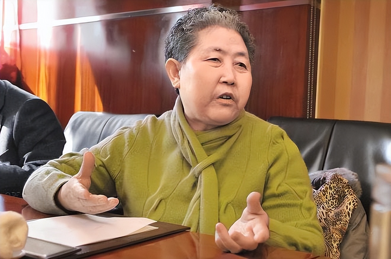 老干妈陶华碧 老干妈陶华碧去世了吗-山巅百科网