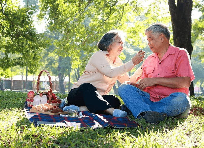 建议中老年人：饮食别嫌麻烦，多吃这6种食物，营养丰富延年益寿