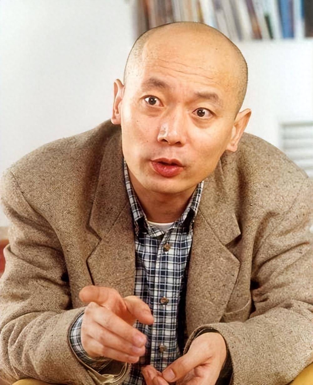 66岁的葛优:父母都已去世,妹妹远在美国,他眼里经常有泪!