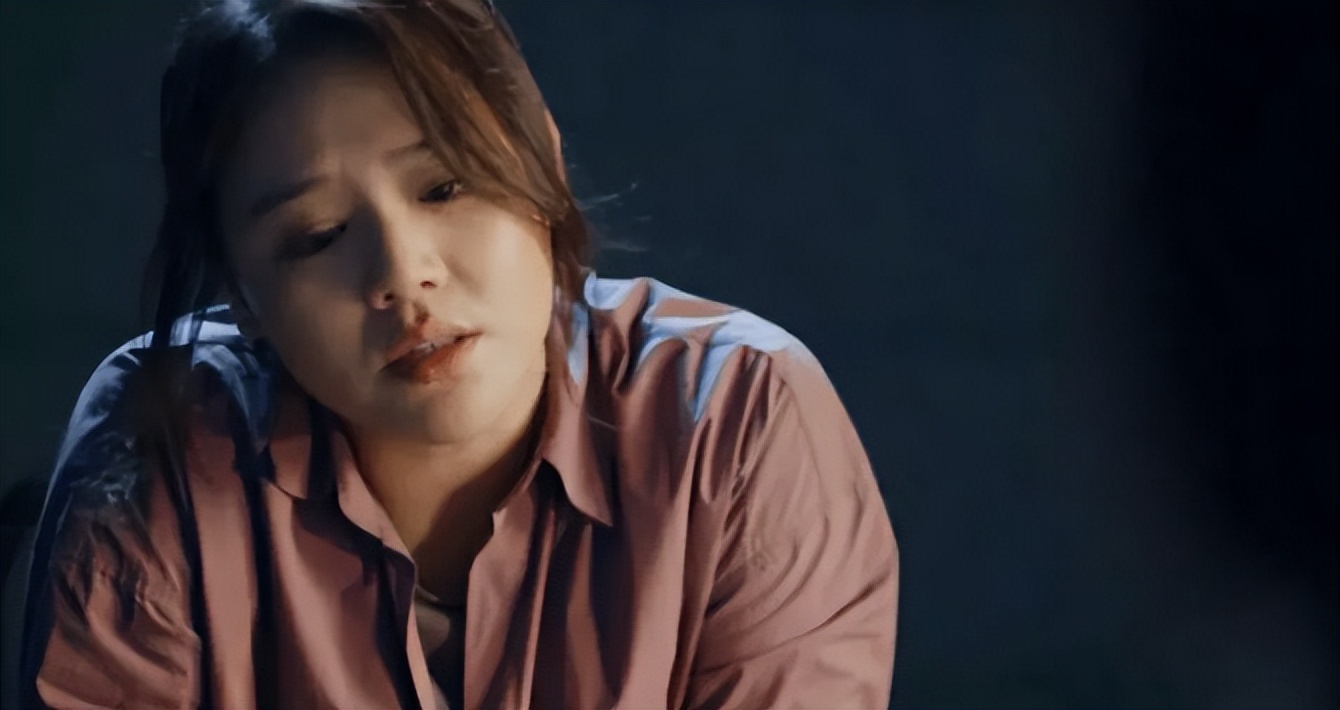 初见又美又灵又干净，走红后却像变个人，这6位女星的脸，好可惜