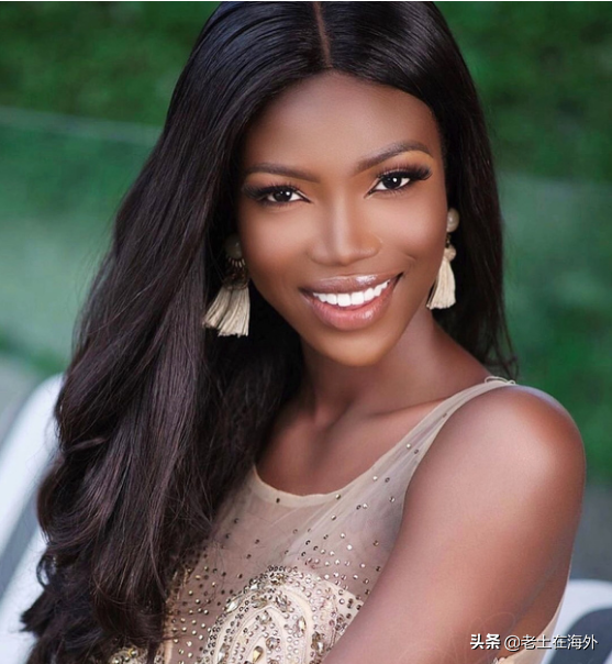 加纳一直是英国殖民地,所以在首都等大城市能看到很多欧非混血的美女