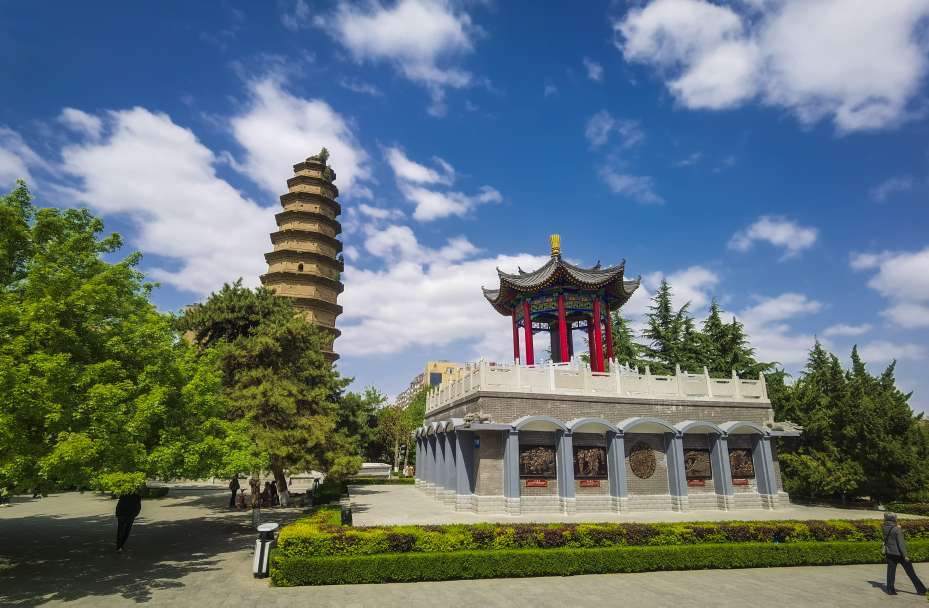 合陽(yáng)縣：藍(lán)天白云入畫(huà)來(lái)（組圖）