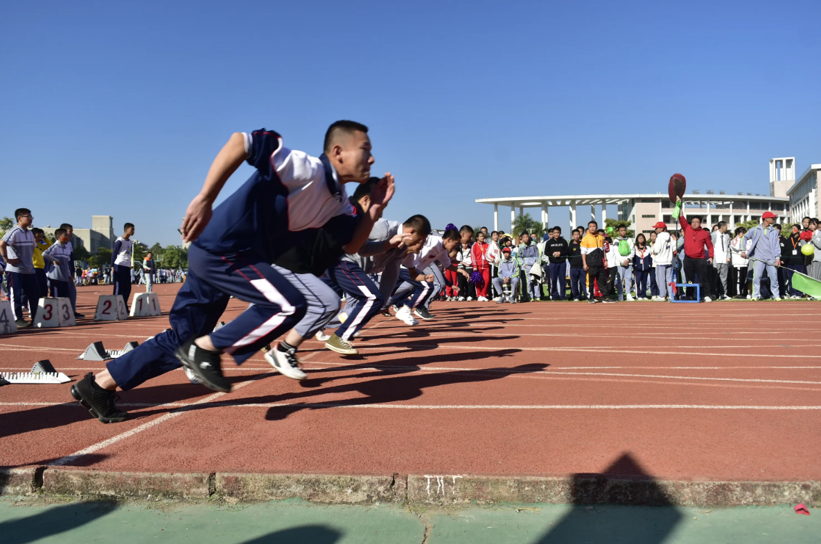 高中一节课多少分钟(高中生迎来坏消息) - 青木春