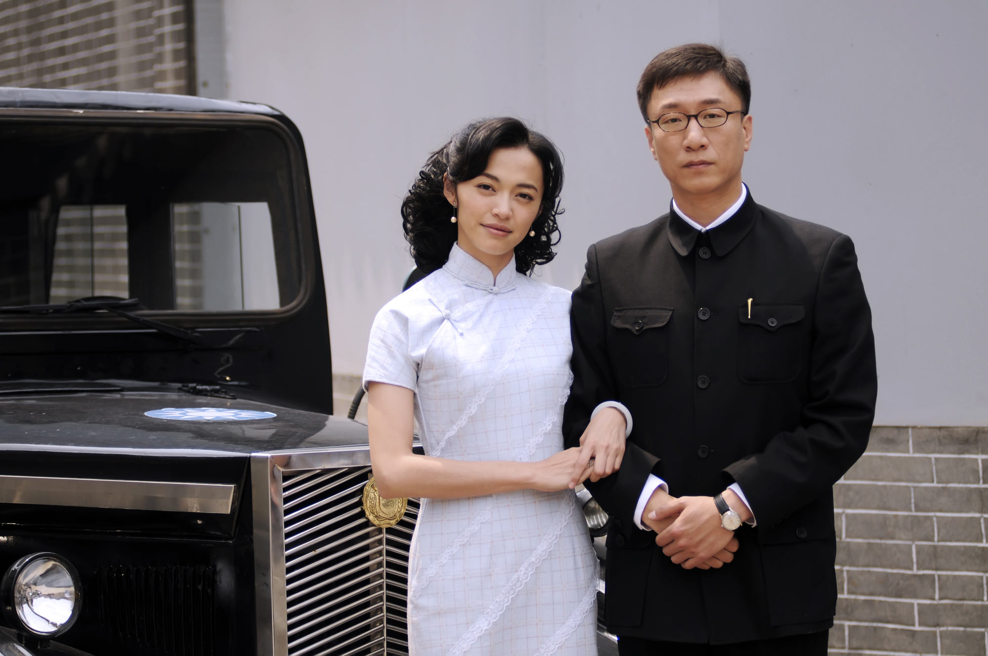 2009年,由孙红雷主演的谍战剧《潜伏》上映,没想到这部剧竟然将谍战剧