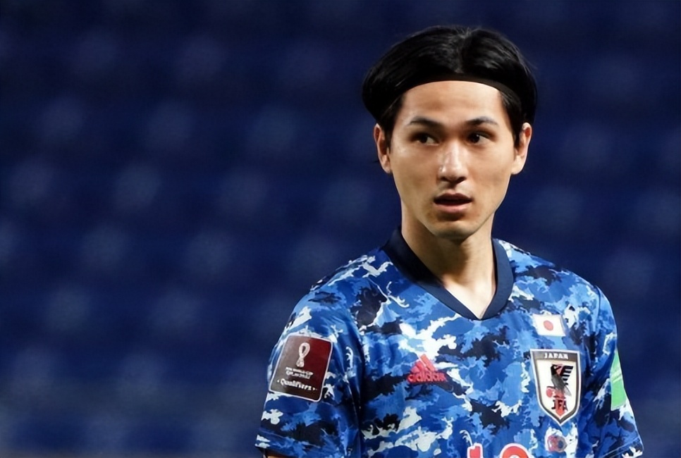 日本vs加纳首发浮现 王牌双腰坐镇 南野拓实携两大留洋帝星冲锋 天天看点