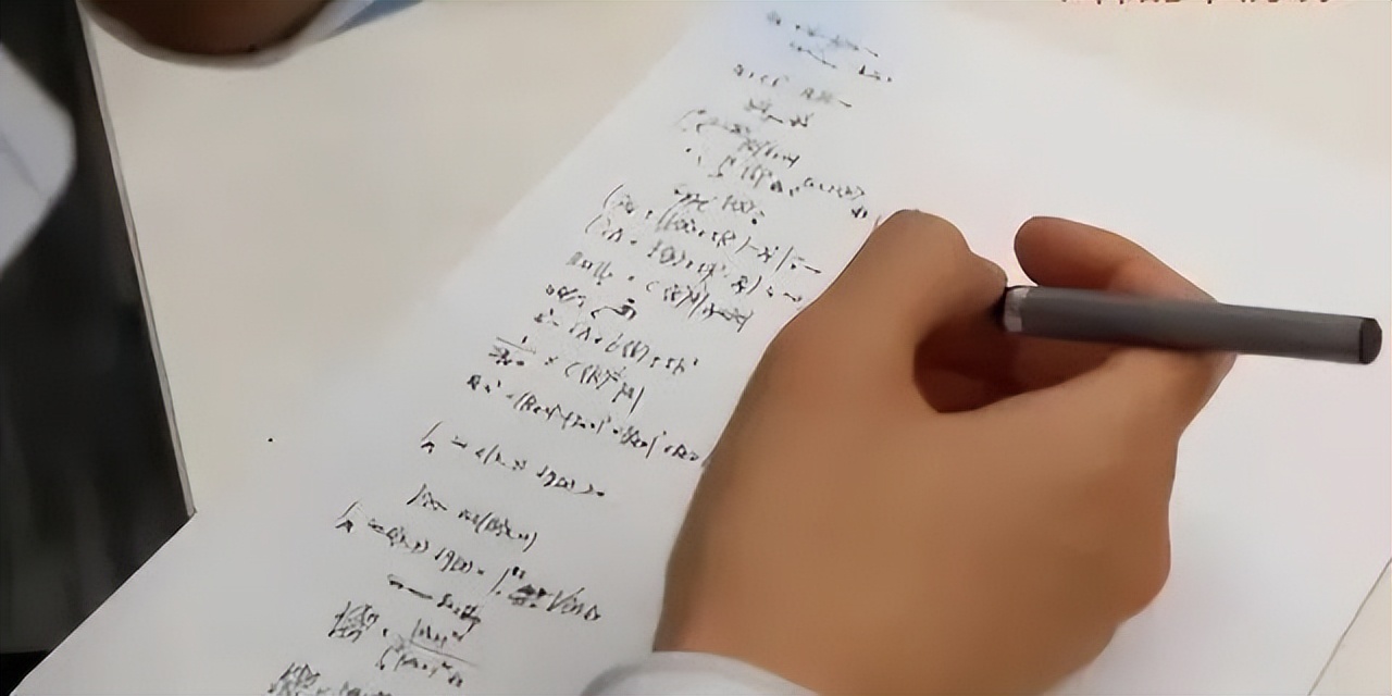 北大韦东奕辟谣“帮6个博士解开4个月未解之题”，称哈佛没有找过自己