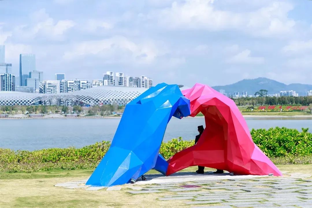 深圳宝安体育馆篮球场(11号线，太好玩了)