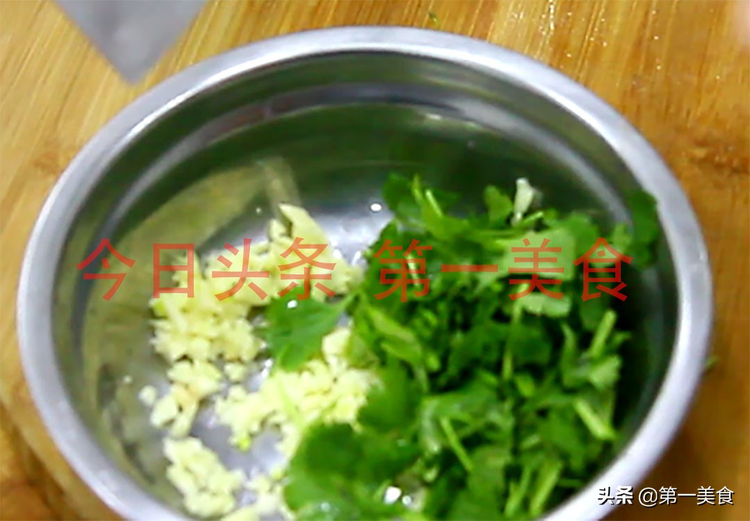 冬天干冷不知道晚餐吃啥，推薦8道家常菜，有葷有素，一周不重樣