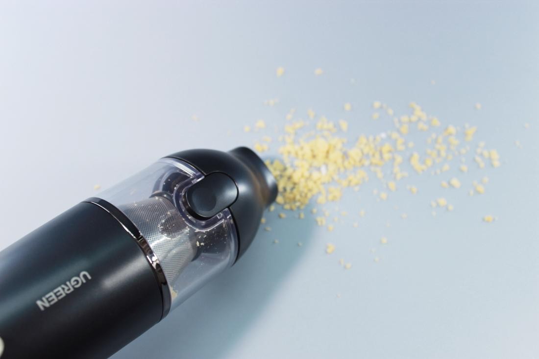 车用家用都方便，绿联手持便携式吸尘器使用体验