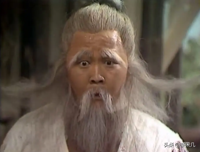 秦煌版的周伯通,最好玩的老顽童[呲牙]刘丹版的洪七公~曾江版的黄药师