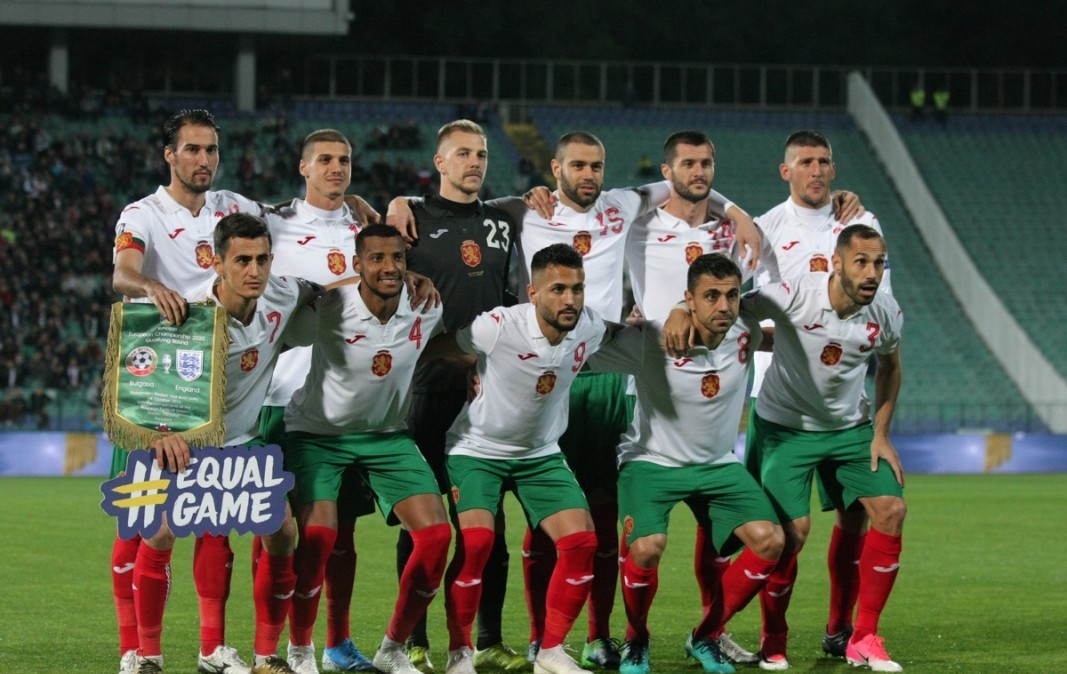 保加利亚足球队（2-5惨败！53岁前中超主帅下课！保加利亚足球陨落，战平世界鱼腩）