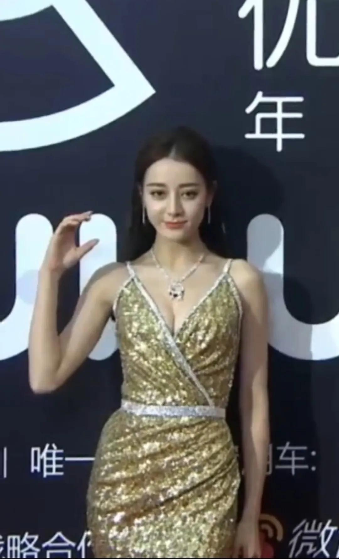 这就是所谓的摇曳身姿#迪丽热巴