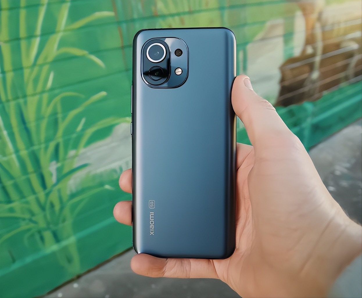 小米11从3999元跌至2699元,2k屏幕 1亿像素 50w无线,你会买吗?