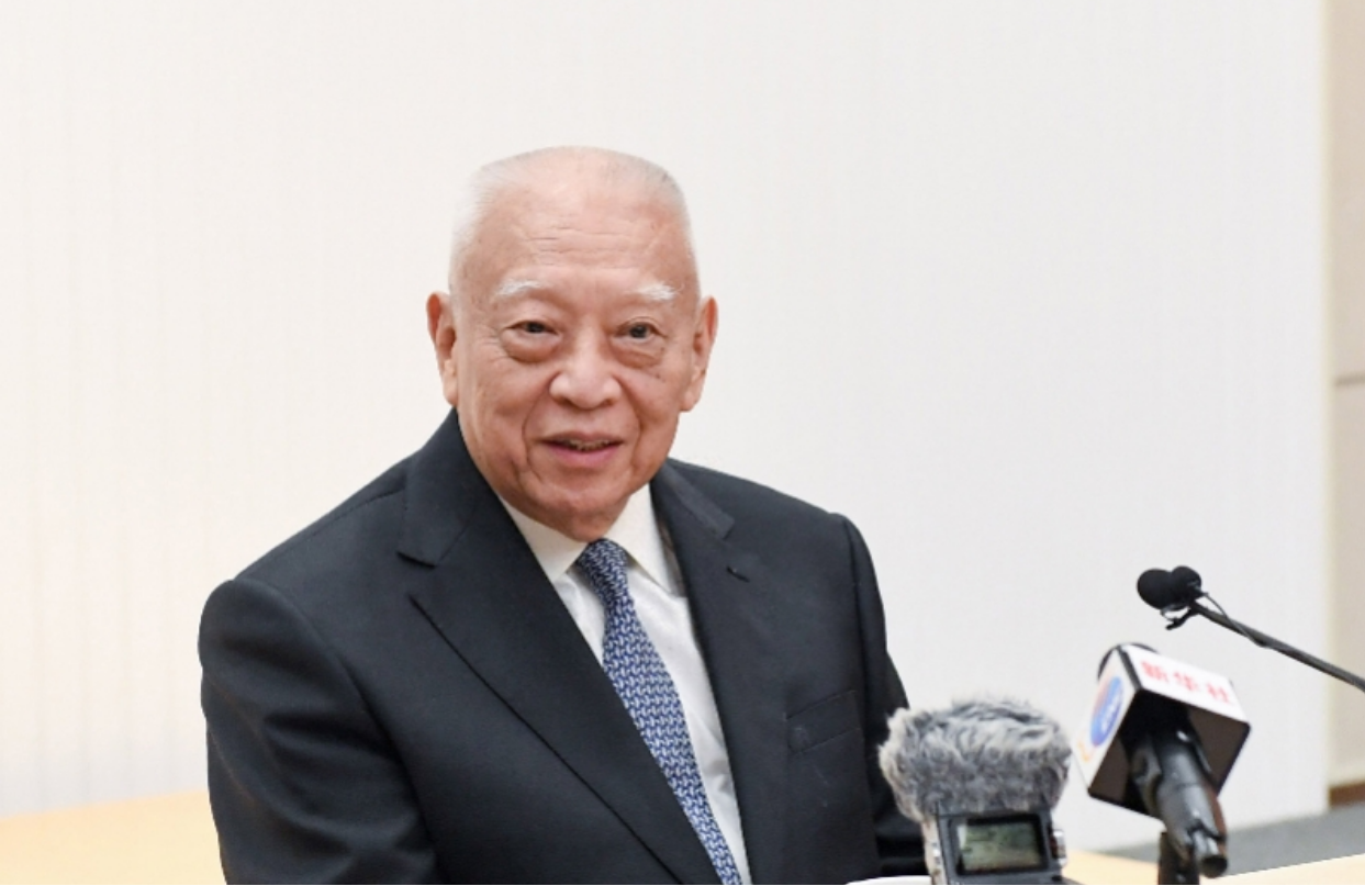 三房太太，13名子女，争夺百亿家产，霍家宫斗可比港剧精彩多了