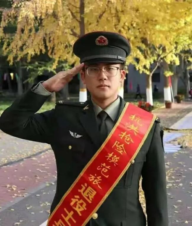 北京这10位青年：考入双一流，毅然参军入伍！服役武警、陆军、火箭军！