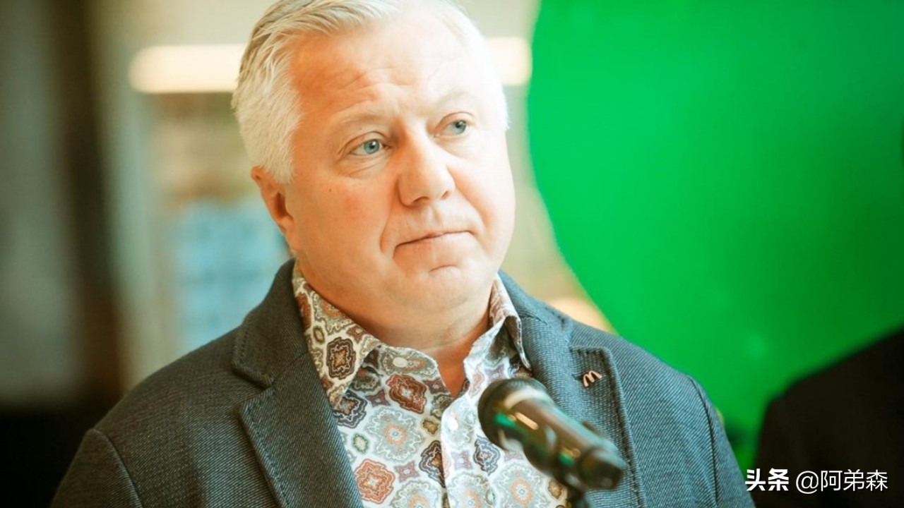 新老板身份显赫：新麦当劳在俄开业！配方和味道不变仅改了名字