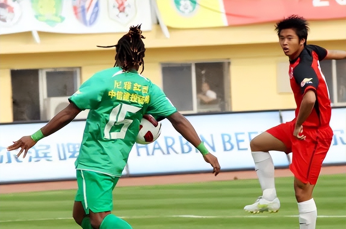 扎根青训多年（他或成徐根宝青训最佳接班人，曾跟武磊齐名，28岁就退役搞青训）