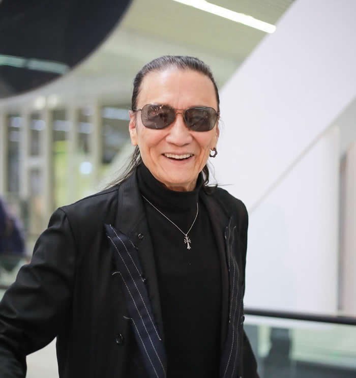 洪金梅：为嫁豪门，她穿了30年塑身衣，丈夫死后却只给她一块钱