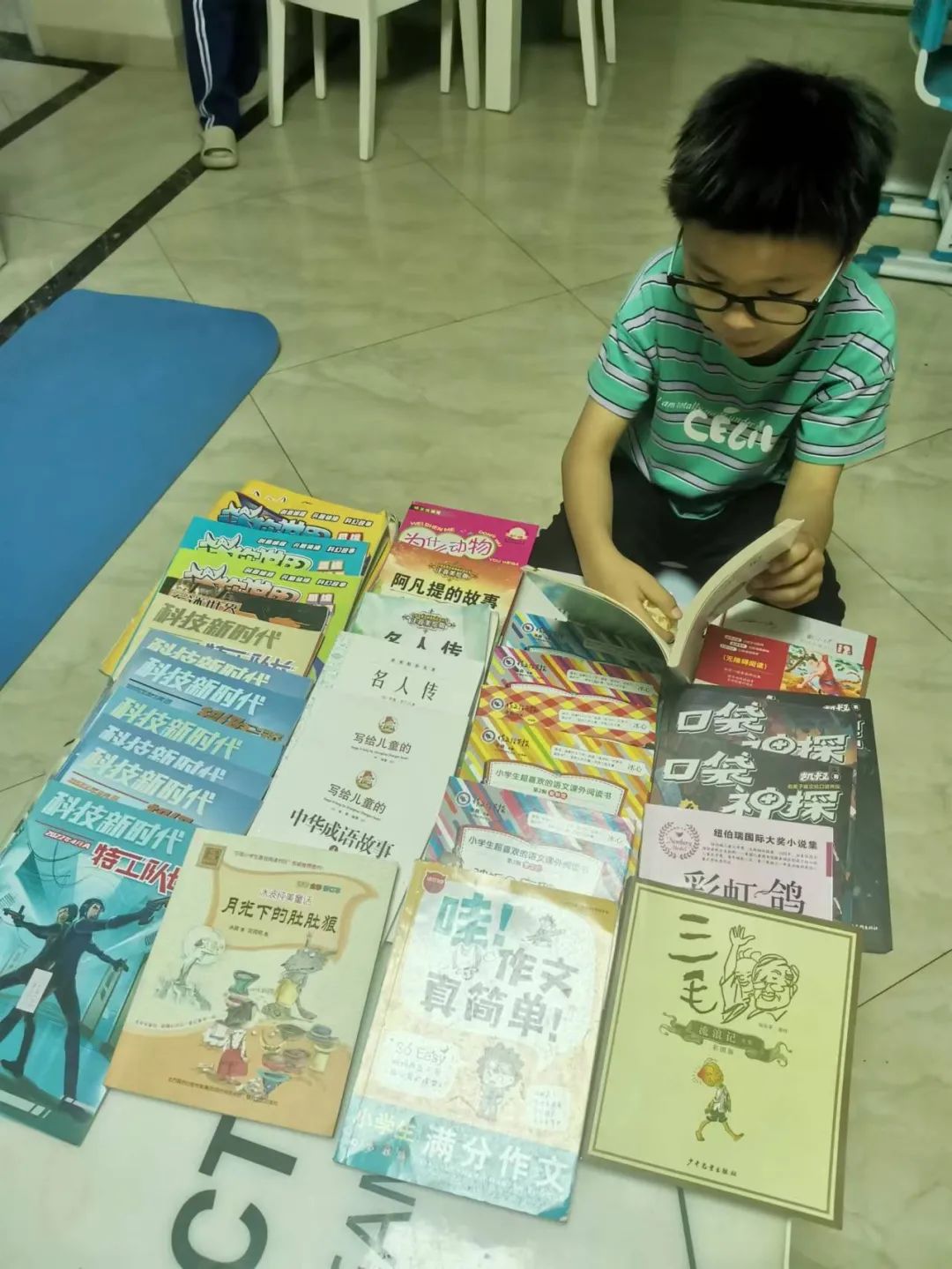 兰花喜阅读 书香润童年｜走进实验小学外国语学校书香班级3.1班