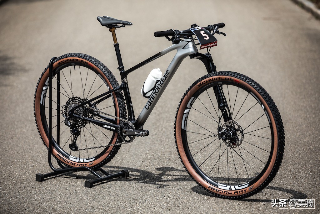 世界杯山地车(还有人骑硬尾吗?山地世界杯赛场的9辆顶级xc硬尾山地车)