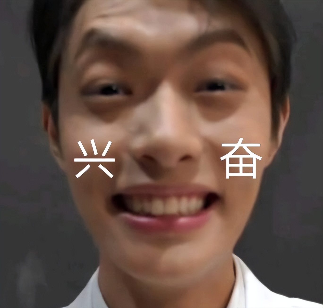 李英超怎么喊李振洋（“娱圈菩萨”木子洋：为宠粉给粉丝爆衣，多次劝学培养粉丝三观）