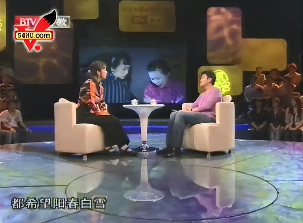 她是演艺圈最泼老戏骨，三嫁老外离婚，如今59岁未婚独居北京豪宅