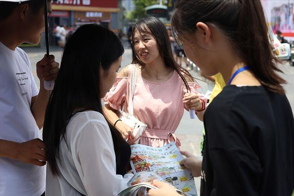 重庆这三所大学毕业证一文不值，被官媒点名曝光，家长报考需谨慎