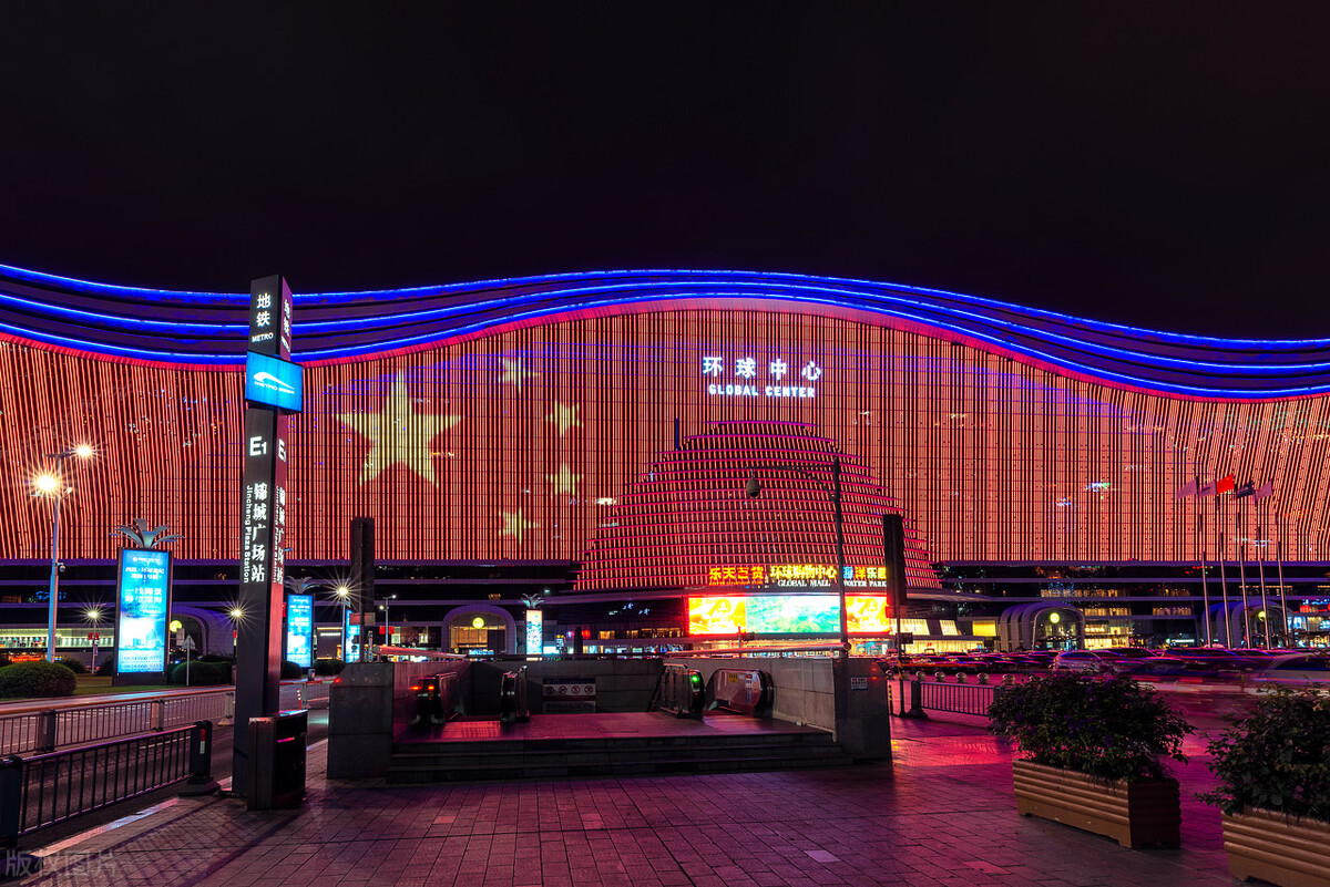 2022年元旦节高速公路免费吗,2022年元旦节高速公路免费吗?