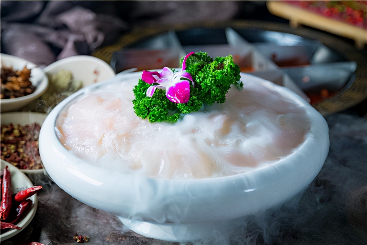 去哪吃火锅？这家味绝了