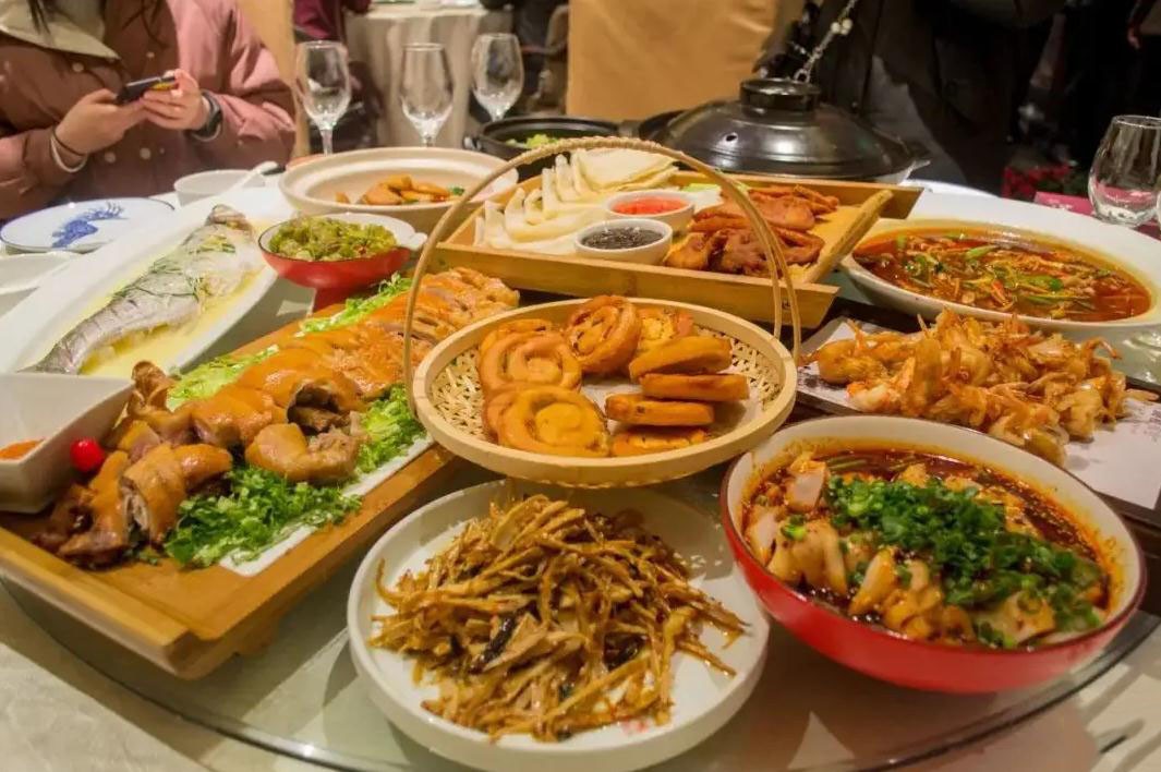 江西最出名的10道名菜，麻辣鲜香，特色赣菜合集，看得人流口水了