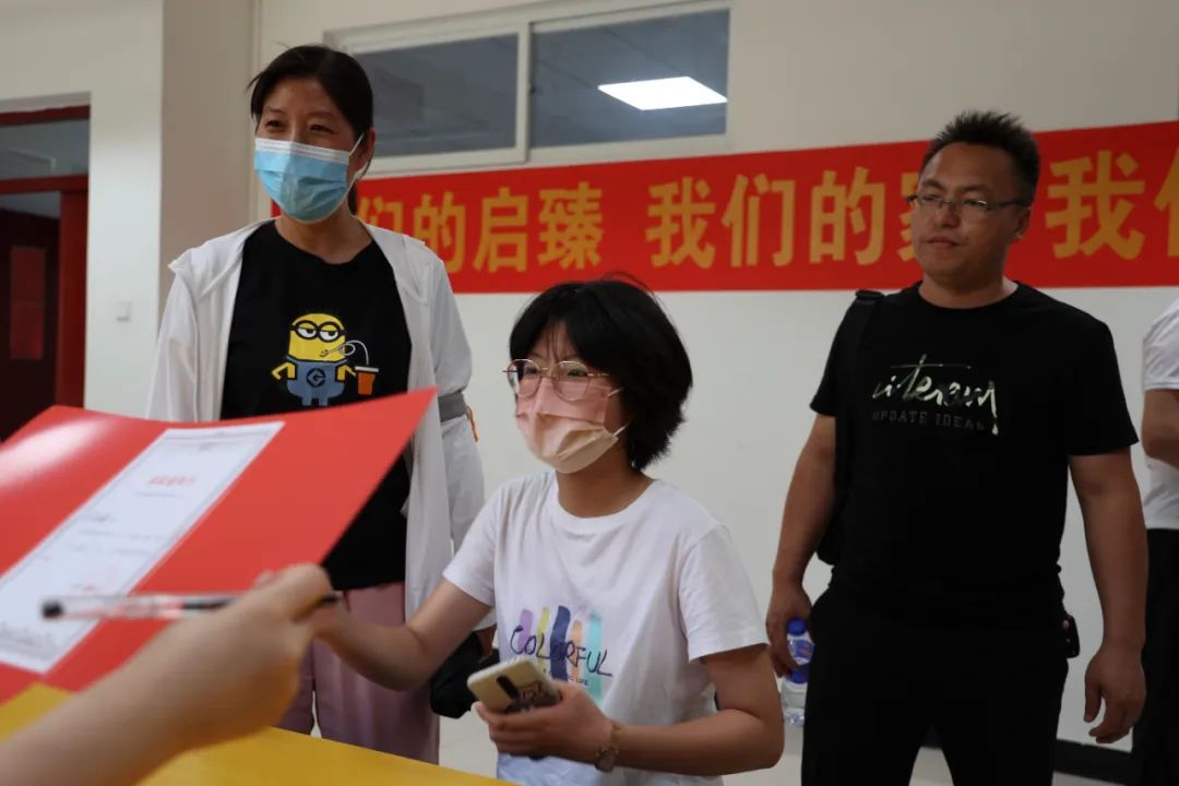 @張家口啟臻學校2022級新生，快來查收你的錄取通知書