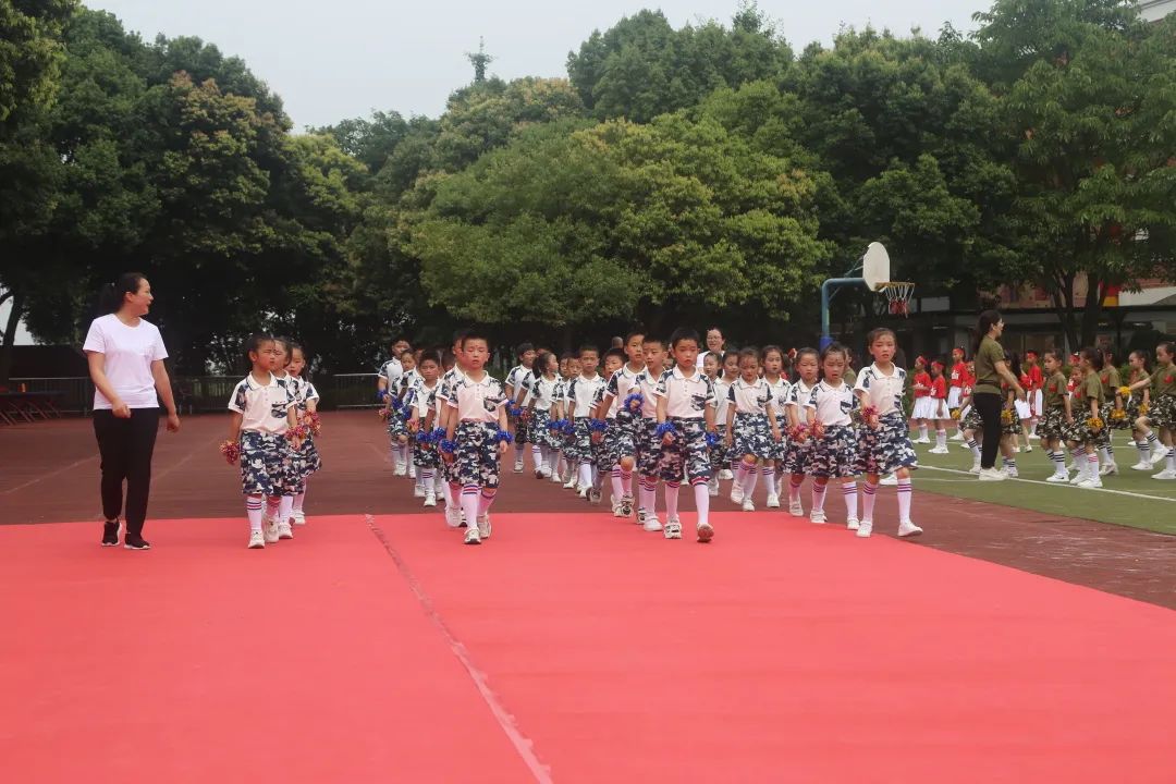 四川天府新区合江小学热烈庆祝“六一”国际儿童节