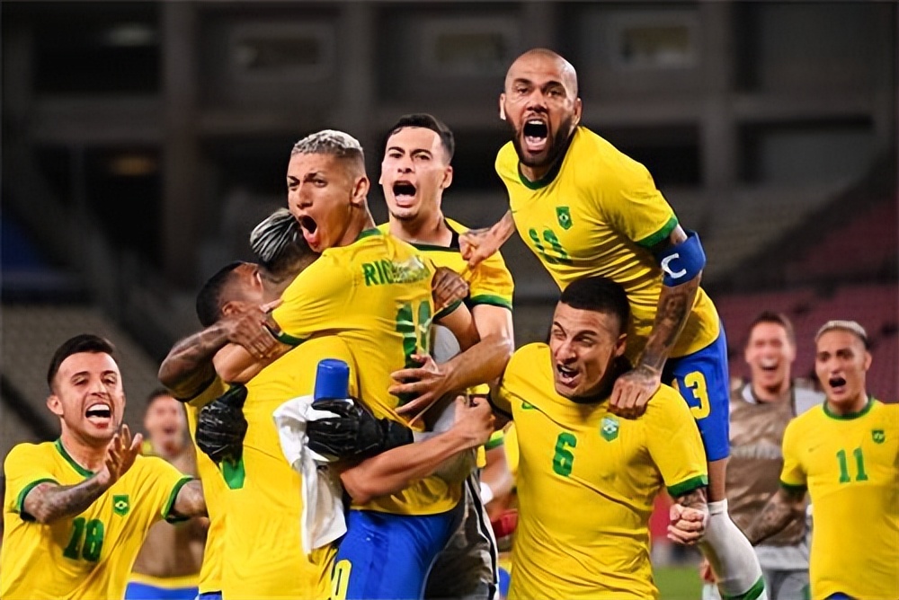 巴萨最新阵容(世界杯：巴西vs塞尔维亚，“桑巴军团”能否狙击“巴尔干雄鹰”