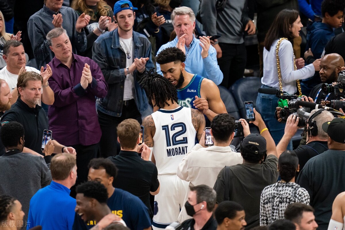 nba季后赛首轮对阵形势(NBA季后赛首轮综述：西部前四悉数晋级，东部篮网被横扫)