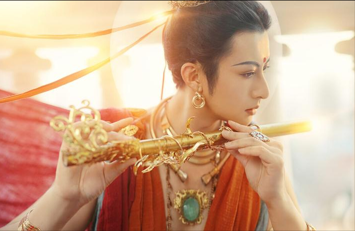 16岁被骂疯子，33岁扮演“敦煌菩萨”火到国外，李孟羲经历了什么