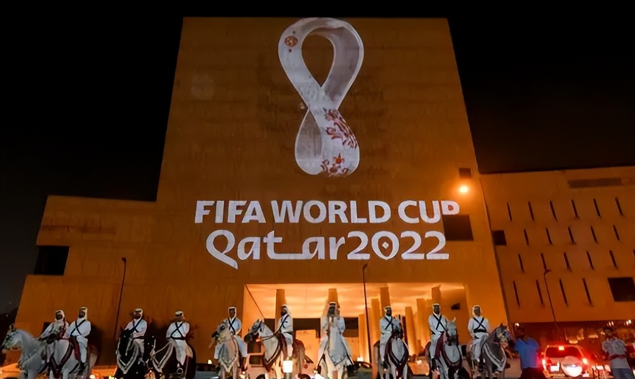 足球世界杯开幕，全民健身，重在参与