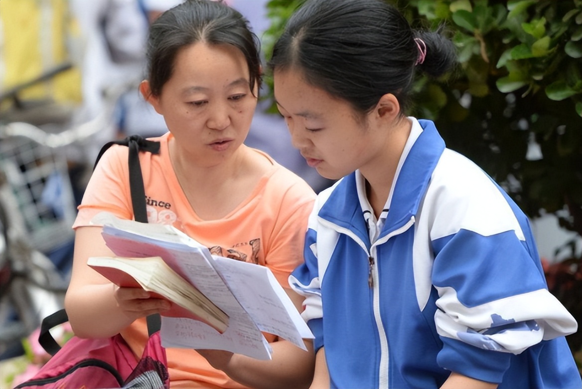 这几所二本院校升级为一本，录取分数线几乎没变，2022考生有福了