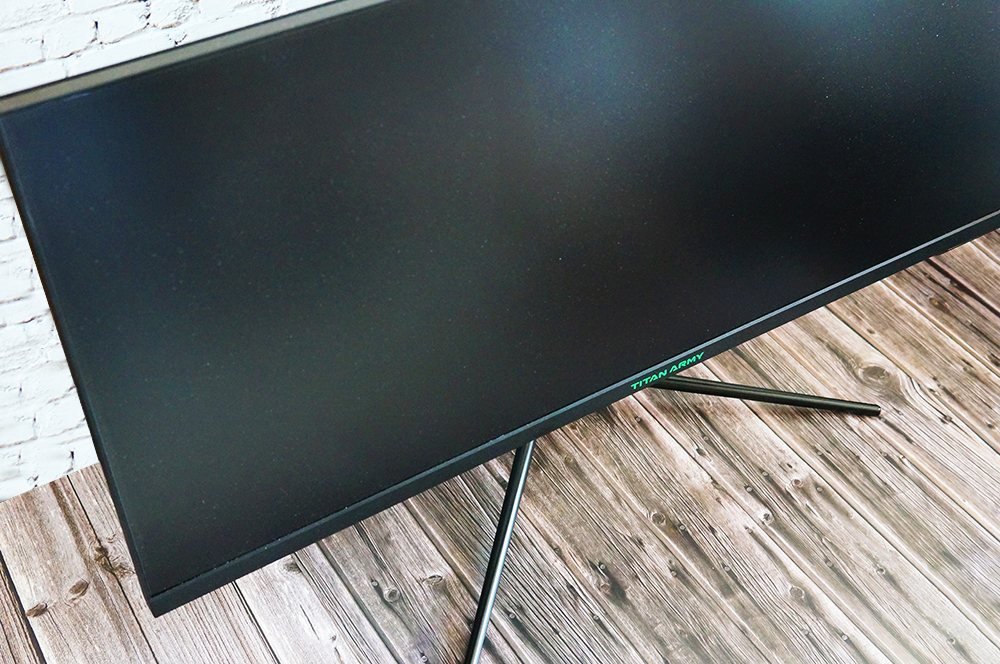 娛樂，還是大屏爽！泰坦軍團P40UG顯示器體驗
