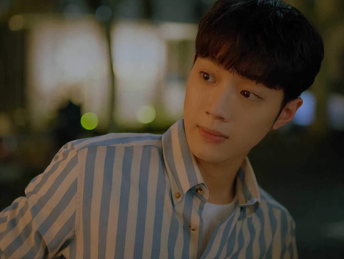 播8集，冲到榜单第一，baby令观众成功入坑，言情剧有天花板了？