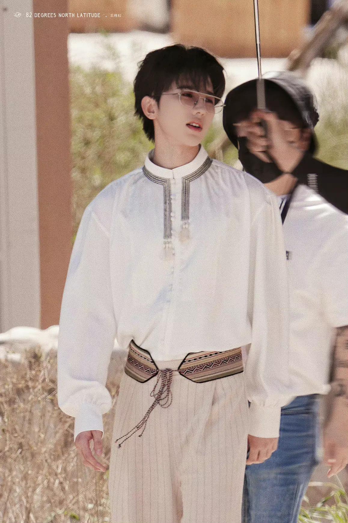 《奔跑吧》直播截图之蔡徐坤和跑男新疆路透来啦