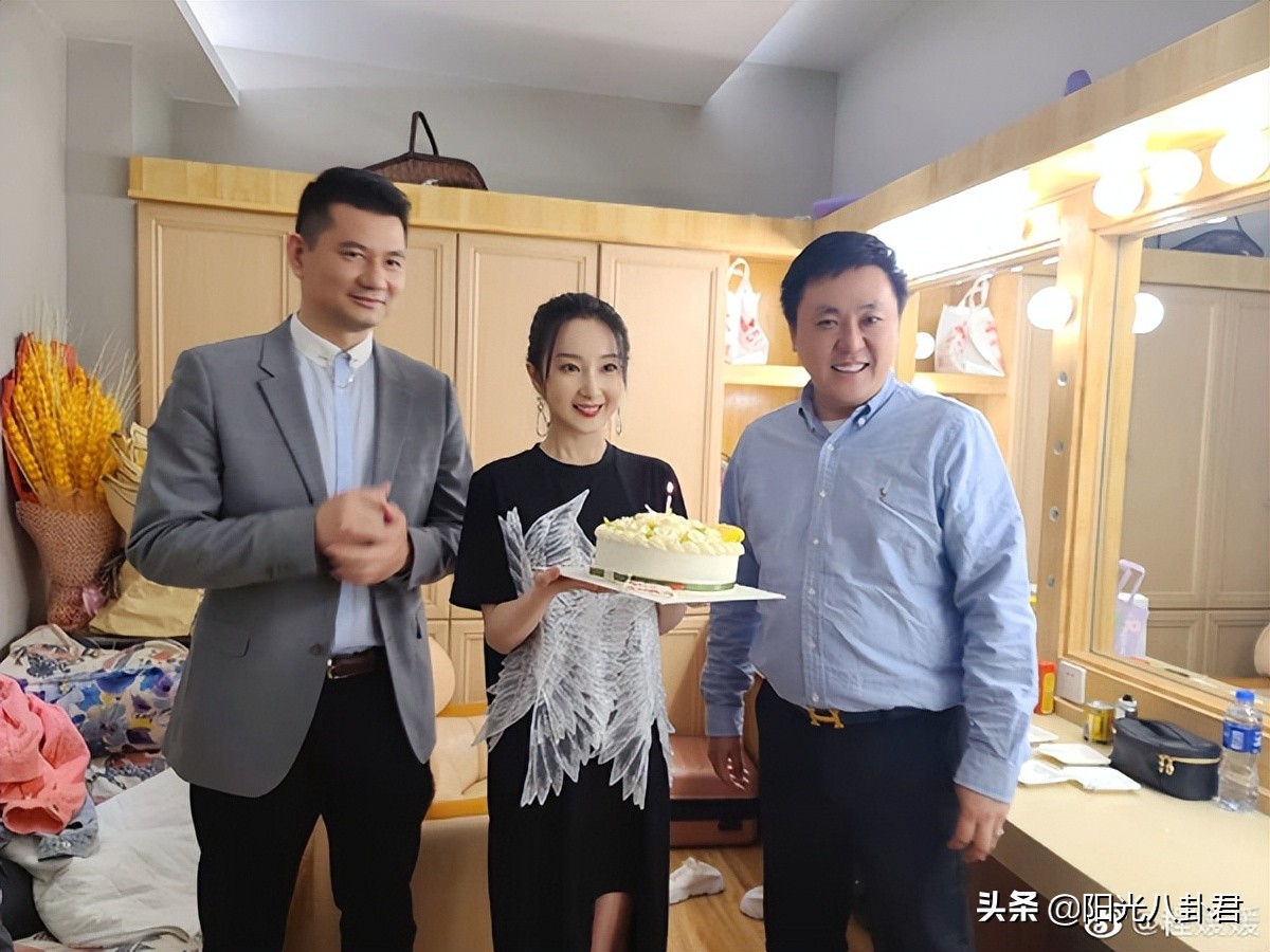 从宁浩电影女主到18线，被传介入车晓婚姻前途尽毁，她经历了什么