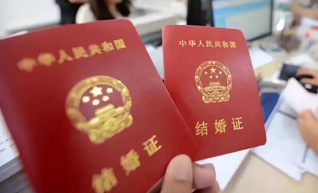 2019年，那个在泰国被丈夫推下悬崖后生还的中国孕妇，后来怎么样