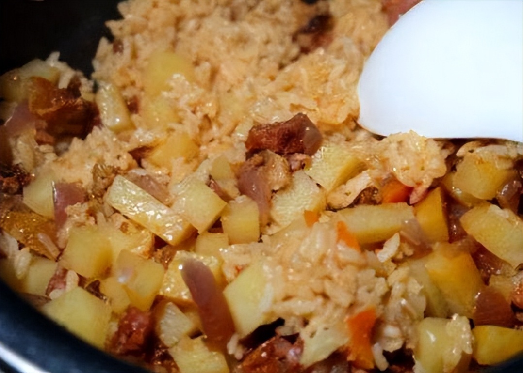 为什么土豆不能与米饭一起吃？并不是因为食物相克，而是这种原因