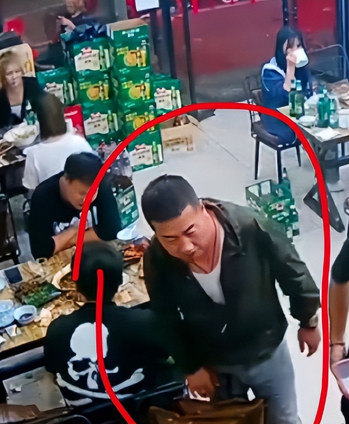 唐山最新进展：打人者牵出案中案，被打女子律师现身释放三大信号