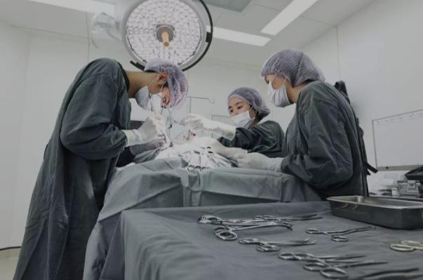 公认最疼的4个手术，堪称鬼门关里走一遭，经历过的敬你是条汉子